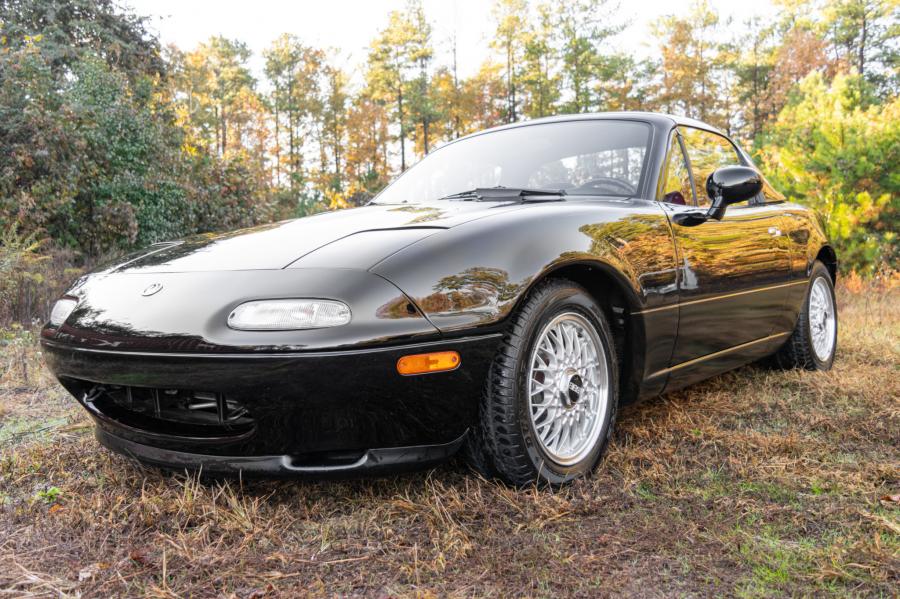  Mazda Miata Limited Edition (NA) 1993 года  (фото 10 из 121)